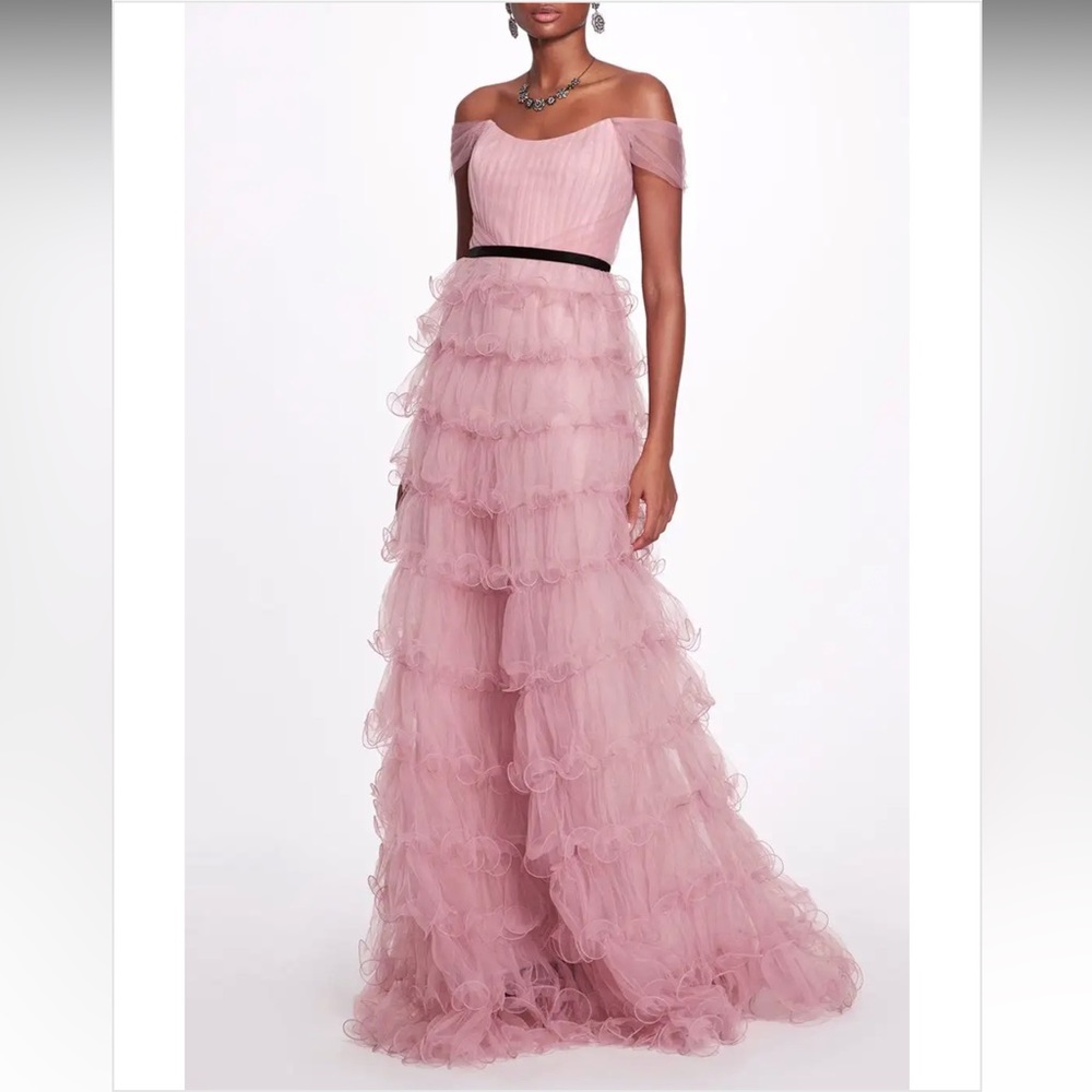 Marchesa gown pink size 4 has been altered in length I am 5’1’ worn one time